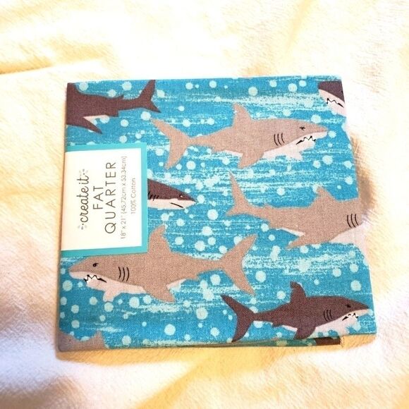 CREATE if fat corner cotton Shark pattern fabric diy material - Picture 3 of 3